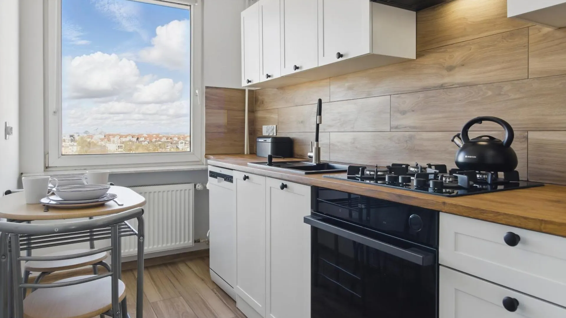 Turquoise By Solarento Apartment Warsaw